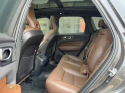 
										Volvo XC60, 2024 full									