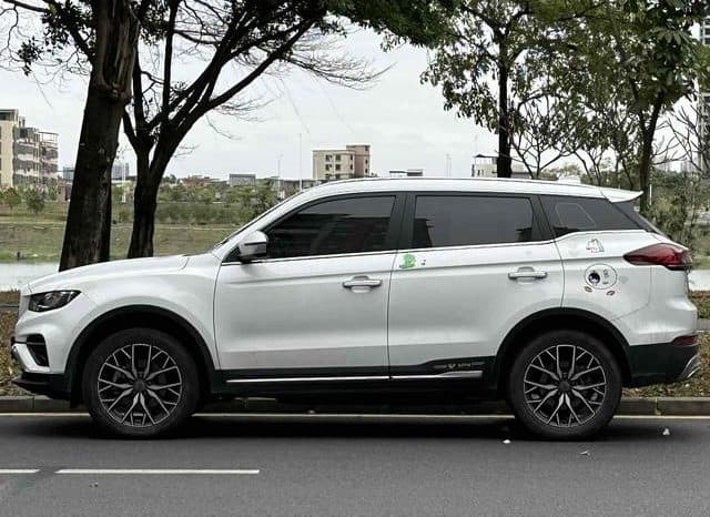 
								Geely Atlas, 2020 full									
