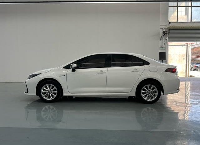 
								Toyota Corolla (XII), 2022 full									