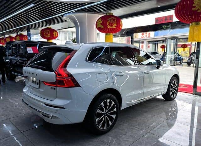 
								Volvo XC60, 2022 full									