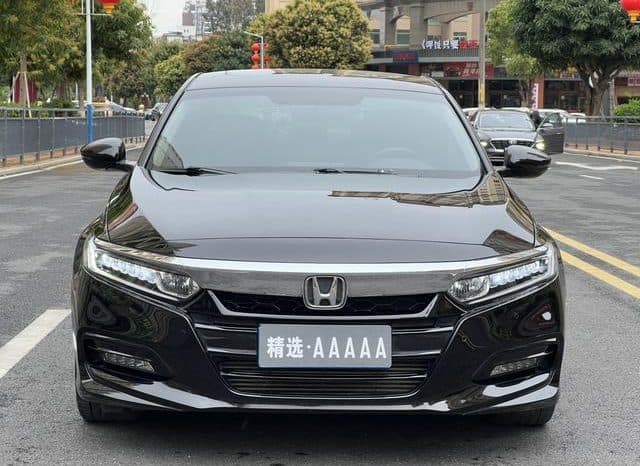 
								Honda Accord, 2020 full									