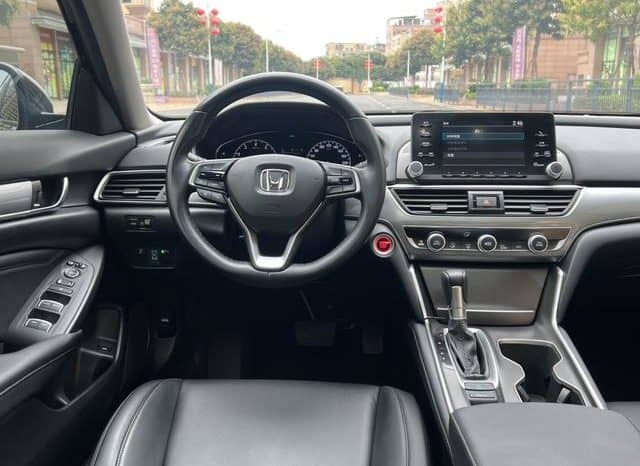 
								Honda Accord, 2020 full									