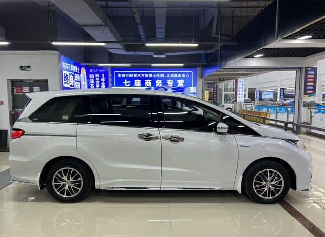 
								Honda Odyssey, 2021 full									