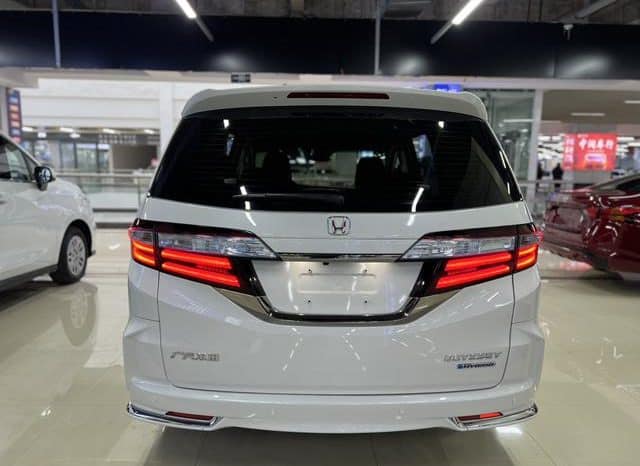 
								Honda Odyssey, 2021 full									