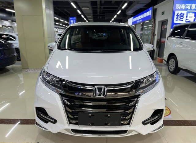 
								Honda Odyssey, 2021 full									