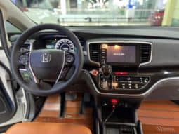 
										Honda Odyssey, 2021 full									