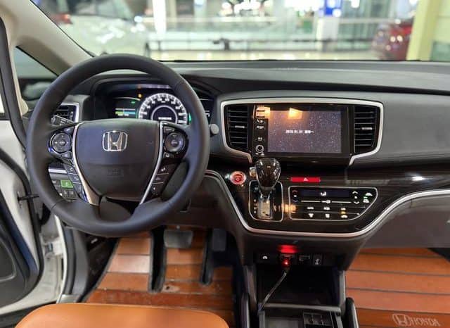 
								Honda Odyssey, 2021 full									