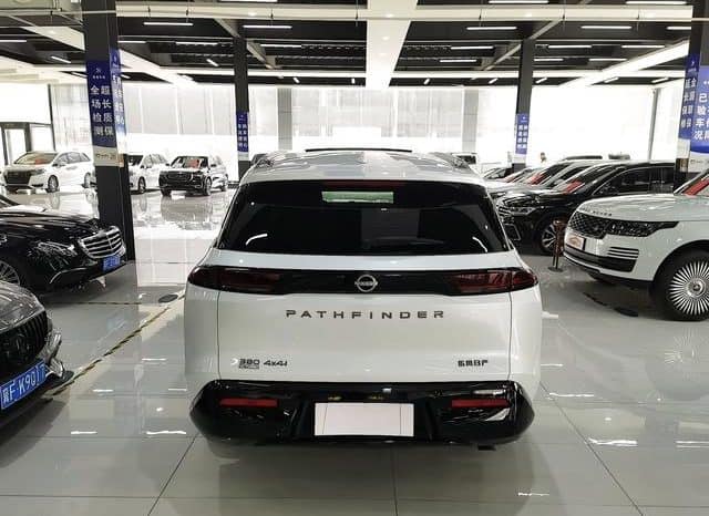 
								Nissan Pathfinder, 2024 full									