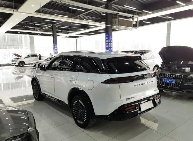 
								Nissan Pathfinder, 2024 full									