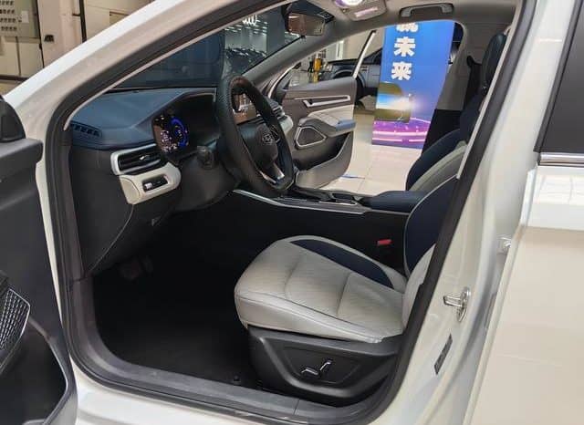 
								Geely Emgrand, 2022 full									