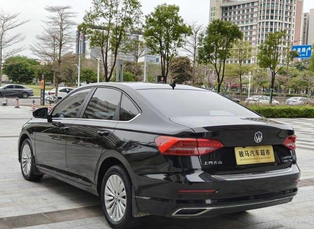 
								Volkswagen Golf 7 (Lavida), 2020 full									