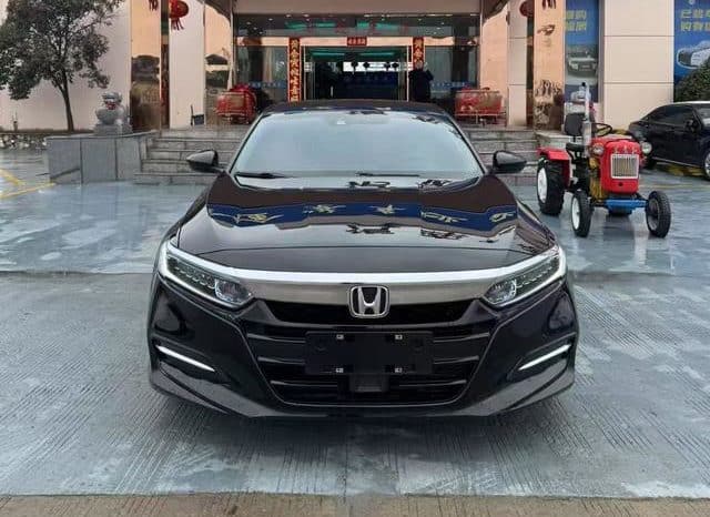 
								Honda Accord, 2020 full									