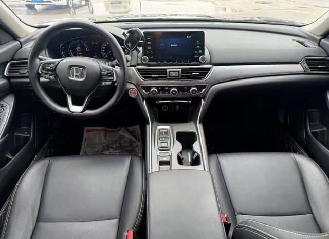 
								Honda Accord, 2020 full									