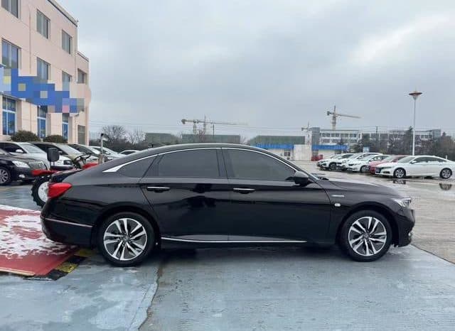 
								Honda Accord, 2020 full									