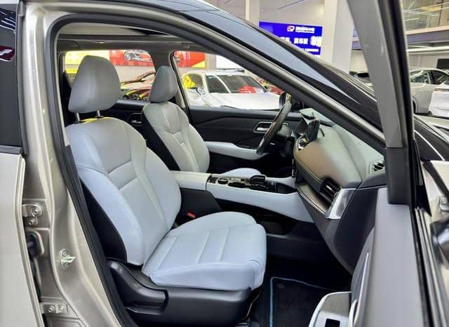 
								Nissan X-Trail (III), 2023 full									