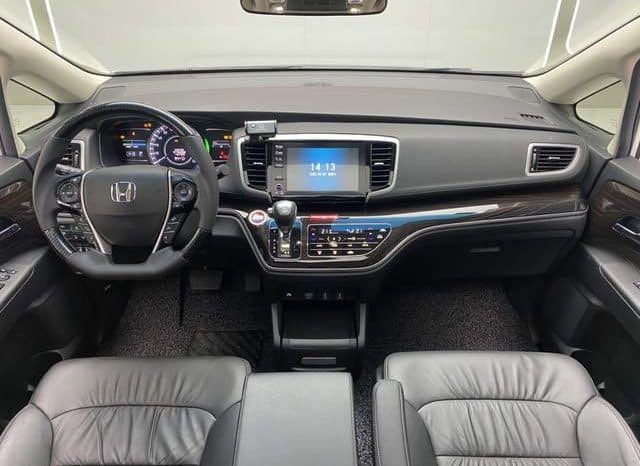 
								Honda Odyssey, 2021 full									