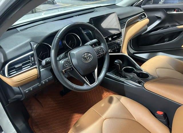 
								Toyota Camry, 2022 full									