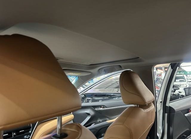 
								Toyota Camry, 2022 full									