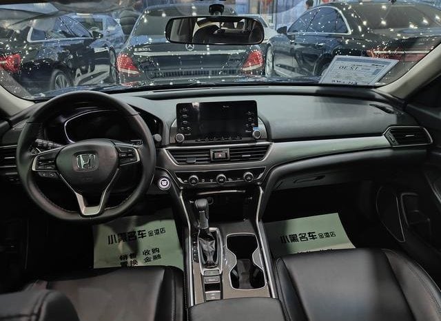 
								Honda Accord, 2021 full									