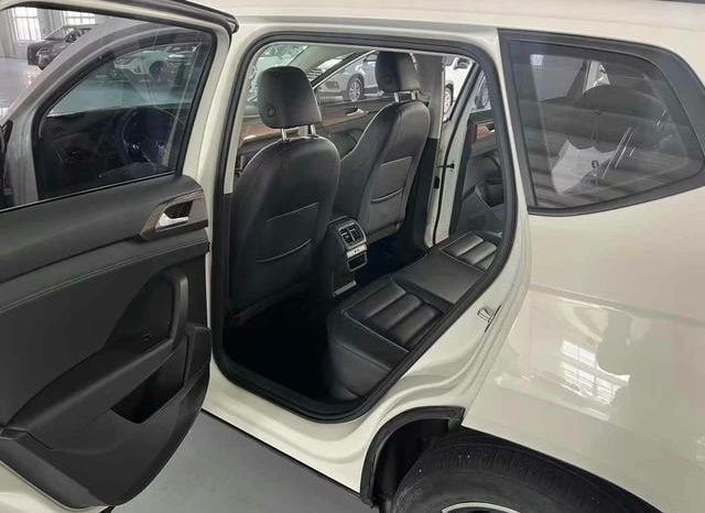 
								Volkswagen Tharu, 2020 full									