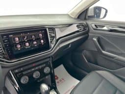 
										Volkswagen T-Roc, 2021 full									