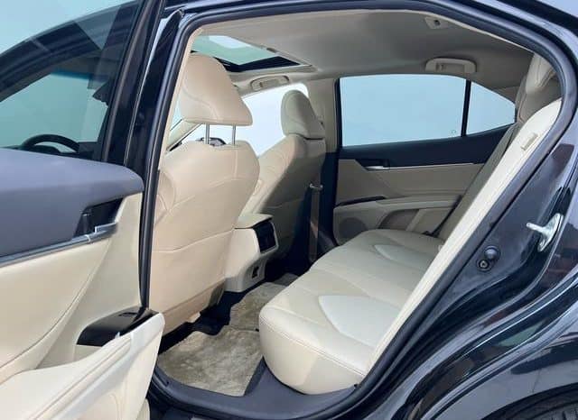 
								Toyota Camry, 2021 full									