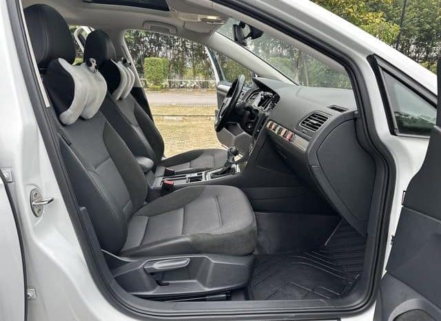 
								Volkswagen Golf 280 TSI, 2020 full									