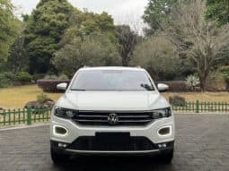 
										Volkswagen T-Roc, 2022 full									