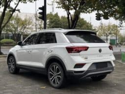 
										Volkswagen T-Roc, 2022 full									