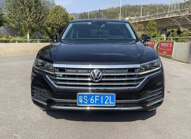 
								Volkswagen Touareg, 2020 full									