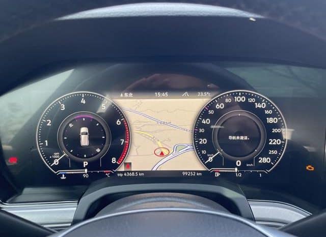 
								Volkswagen Touareg, 2020 full									