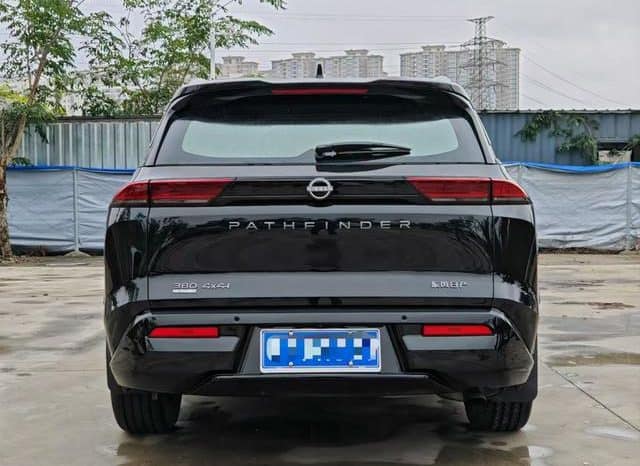 
								Nissan Pathfinder, 2024 full									