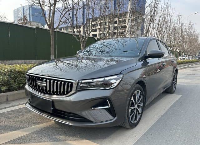 67cb7d8bd32a0 Geely Emgrand, 2025