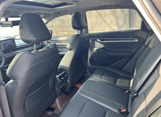 
								Geely Emgrand, 2025 full									