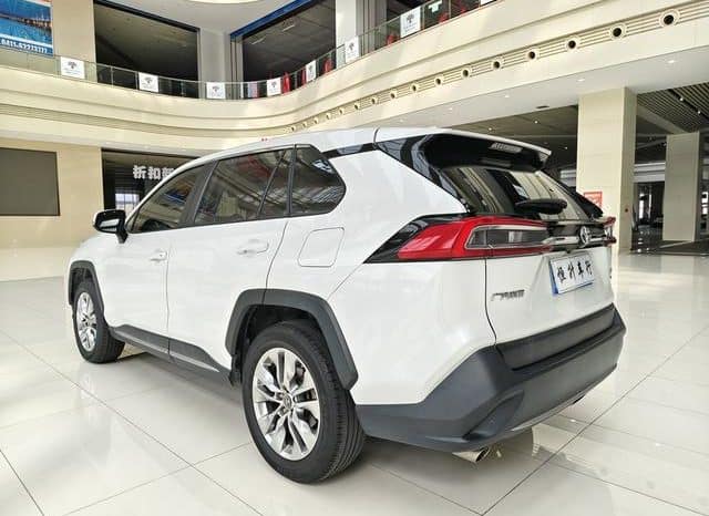 
								Toyota Wildlander, 2021 full									