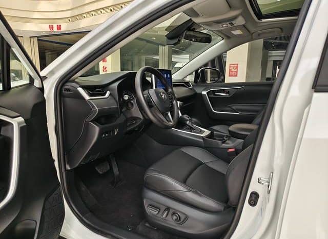 
								Toyota Wildlander, 2021 full									