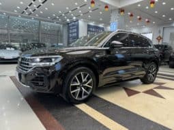 67cb8285956a4 Volkswagen Touareg, 2021