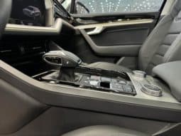 
										Volkswagen Touareg, 2021 full									