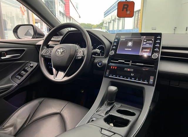 
								Toyota Avalon, 2022 full									