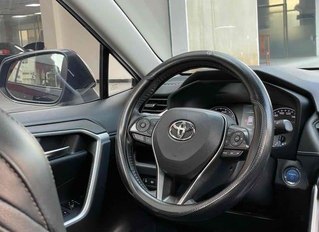 
								Toyota Wildlander, 2021 full									
