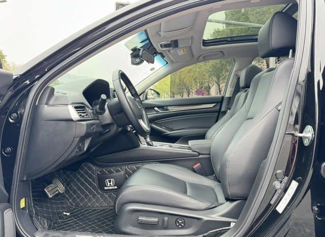 
								Honda Accord, 2023 full									