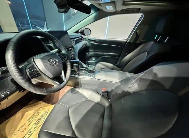 
								Toyota Camry, 2024 full									
