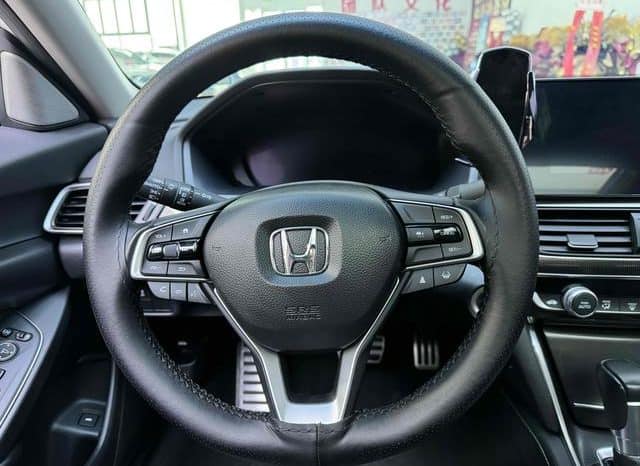 
								Honda Accord, 2023 full									