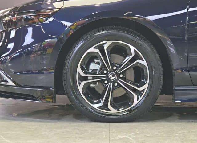 
								Honda Accord, 2024 full									