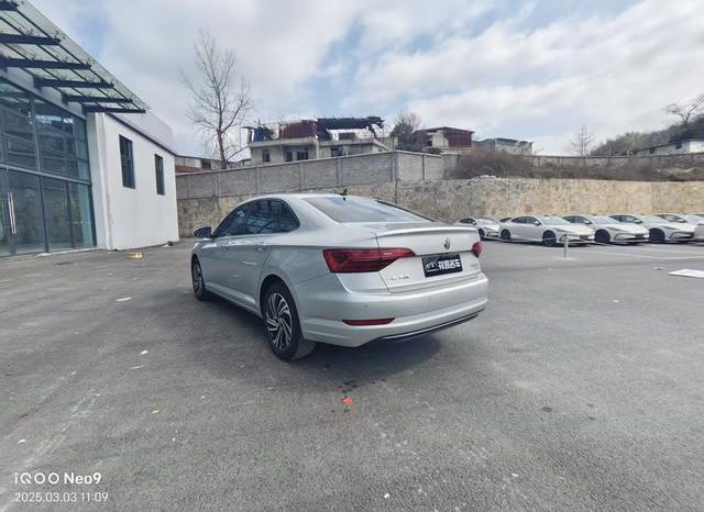 
								Volkswagen Jetta, 2022 full									