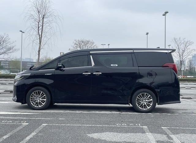 
								Toyota Vellfire (II), 2020 full									