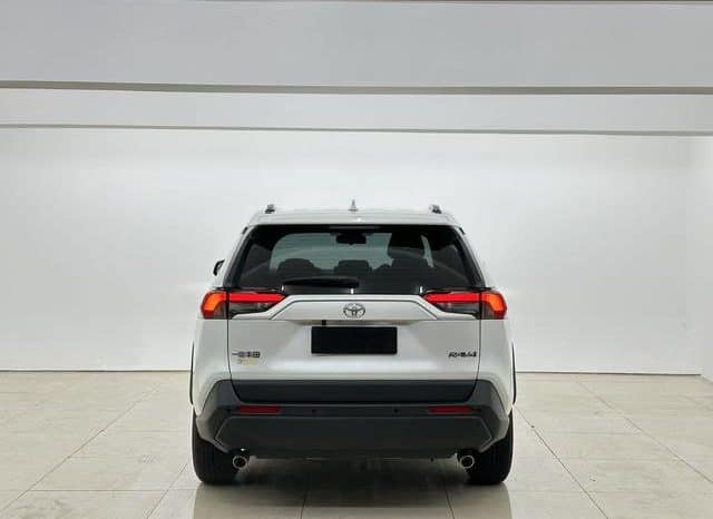 
								Toyota RAV4 (IV), 2024 full									