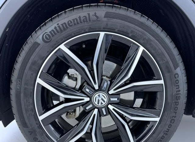 
								Volkswagen Tiguan L, 2020 full									