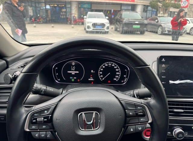 
								Honda Accord, 2022 full									
