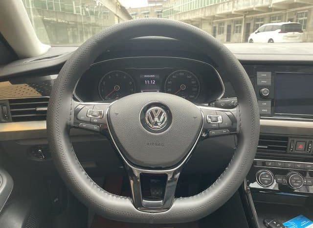 
								Volkswagen Passat, 2020 full									